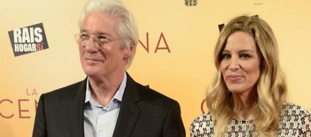 Richard Gere y Alejandra Silva en la dulce espera Richard Gere y Alejandra Silva en la dulce espera