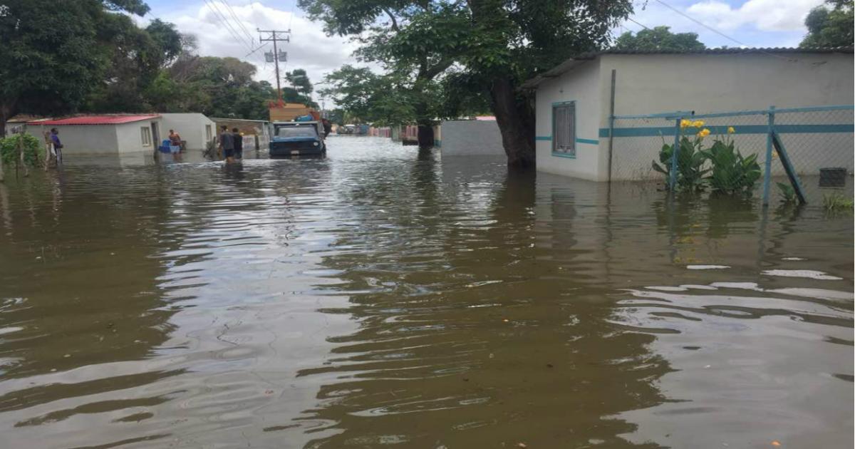 VENEZUELA/ Inundaciones por temporada de lluvias deja a varias familias