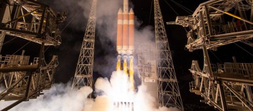 Fue enviado hacia el Sol el cohete Delta IV Heavy con la sonda Parker