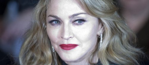 Madonna: la celebre cantante pop compie 60 anni, tanti successi e un passato difficile