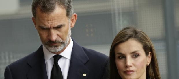 Los Reyes presiden el funeral de Estado por las víctimas del atentado - woman.es Los Reyes presiden el funeral de Estado por las víctimas del atentado - woman.es