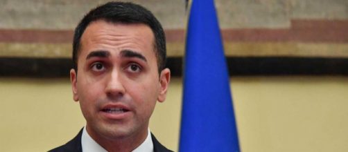 Di Maio: 'Basta con le idee malsane sui vaccini'