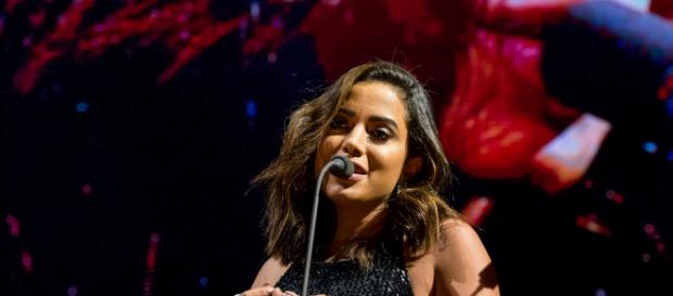 Anitta é criticada por presidente de associação, que viu desânimo em seu show Anitta é criticada por presidente de associação, que viu desânimo em seu show