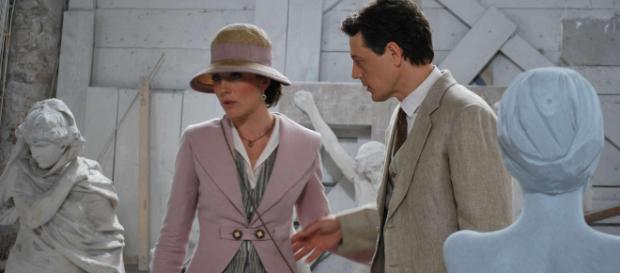 Replica su Mediaset Play e trama 9^ puntata Sacrificio d'amore: Lucrezia litiga con Silvia Replica su Mediaset Play e trama 9^ puntata Sacrificio d'amore: Lucrezia litiga con Silvia