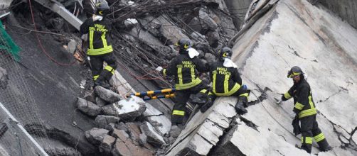 Aumentan a 26 los muertos por el derrumbe de puente en Génova