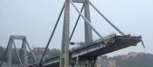 Crollo Ponte Morandi, Luigi Di Maio contro la società Autostrade