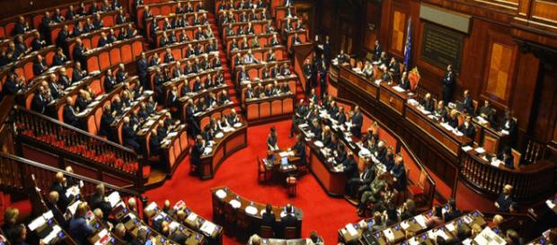 Pensioni d'oro, Lega a Movimento 5 Stelle: 'La norma è da correggere, no a espropri proletari' Pensioni d'oro, Lega a Movimento 5 Stelle: 'La norma è da correggere, no a espropri proletari'