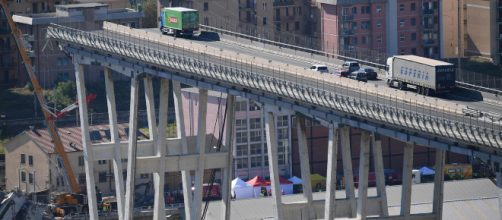 Crollo del Ponte Morandi a Genova: si accende lo scontro tra Governo e Atlantia