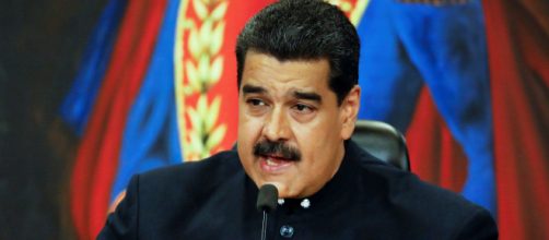 Nicolas Maduro va devoir purger 18 ans de prison selon un tribunal en exil