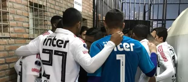São Paulo perde nos pênaltis e está eliminado São Paulo perde nos pênaltis e está eliminado