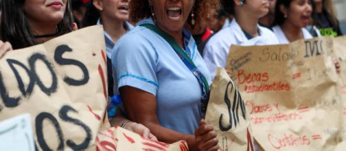 Protesta del sector salud en Venezuela por bajos salarios