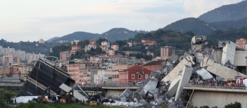 Tragedia di Genova: non solo vittime, anche due superstiti salvati da Vigili del Fuoco