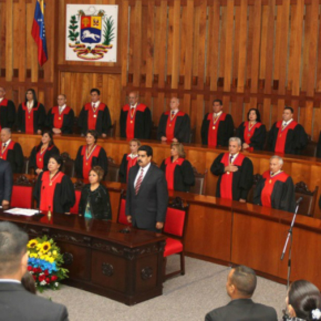 VENEZUELA/ El tribunal supremo pide la extradición de Ortega Díaz y Rafael Ramírez