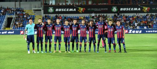 La squadra del Crotone, formazione di Serie B