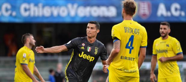 Cristiano Ronaldo estreia com vitória no Juventus | VEJA.com - com.br Cristiano Ronaldo estreia com vitória no Juventus | VEJA.com - com.br