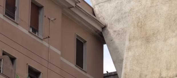 Uno dei piloni portanti del Ponte Morandi di Genova Uno dei piloni portanti del Ponte Morandi di Genova