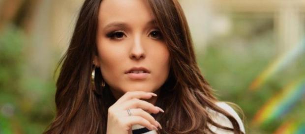 Comercial com Larissa Manoela não pode ser exibido Comercial com Larissa Manoela não pode ser exibido