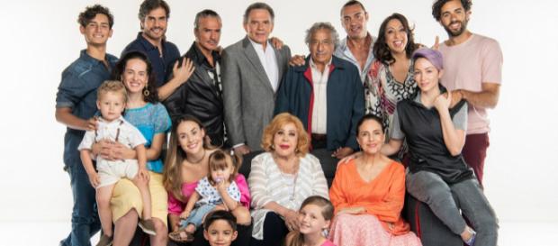 Foto familiar de las generaciones Córcega Foto familiar de las generaciones Córcega