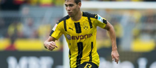 El PSG desearía fichar a Raphael Guerreiro o a Alex Sandro (Rumores) El PSG desearía fichar a Raphael Guerreiro o a Alex Sandro (Rumores)