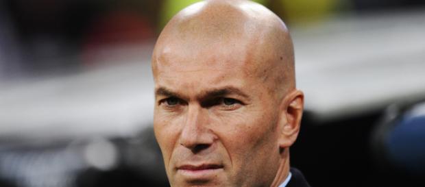 Zidane podría dirigir un nuevo equipo Zidane podría dirigir un nuevo equipo