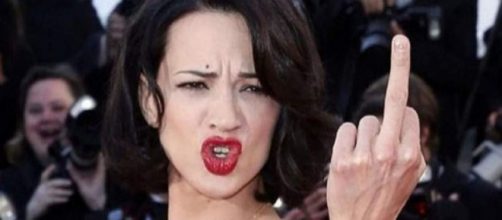 Asia Argento accusata di violenza su minore