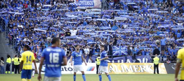 Cadiz Real Oviedo. foto: blanquivioletas.com Cadiz Real Oviedo. foto: blanquivioletas.com