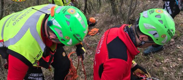Calabria, è una strage di escursionisti: almeno 5 morti, diversi i dispersi. (foto di repertorio) Calabria, è una strage di escursionisti: almeno 5 morti, diversi i dispersi. (foto di repertorio)