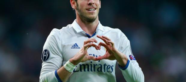 Garerh Bale guía al Real Madrid a su primera victoria en la Liga Garerh Bale guía al Real Madrid a su primera victoria en la Liga