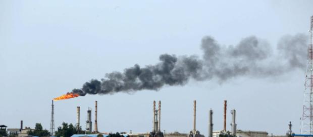 TOTAL abandona proyecto de Irán por sanciones de Estados Unidos TOTAL abandona proyecto de Irán por sanciones de Estados Unidos
