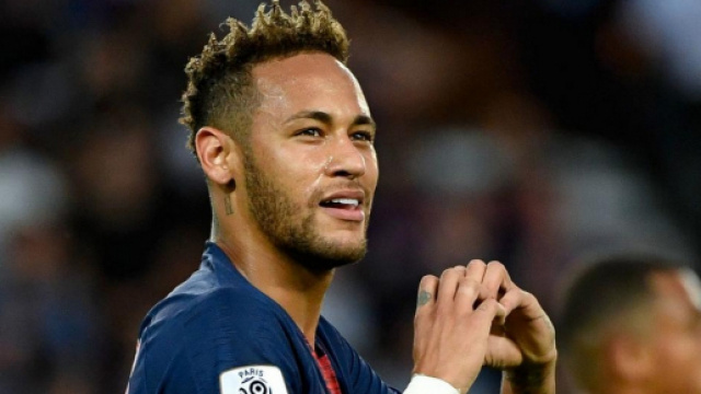 Mercato : le Real Madrid discute avec Neymar pour 2019