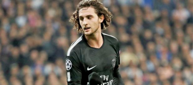 Adrien puede cambiar de equipo este verano Adrien puede cambiar de equipo este verano