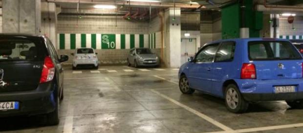 Malpensa, ritrova la macchina a 16 km di distanza Malpensa, ritrova la macchina a 16 km di distanza