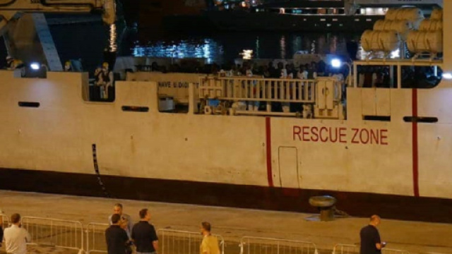 Nave Diciotti: i 29 minori a bordo possono sbarcare