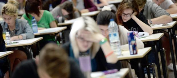 GCSE results 2018: Top grades rise despite tougher new exams - inews.co.uk GCSE results 2018: Top grades rise despite tougher new exams - inews.co.uk