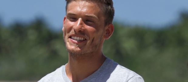Mort de Tom Diversy : Alexia Laroche-Joubert, TF1, NRJ12 et ses ... - lefigaro.fr Mort de Tom Diversy : Alexia Laroche-Joubert, TF1, NRJ12 et ses ... - lefigaro.fr