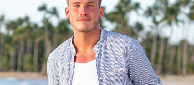 Tom Diversy (La Villa) est mort à l'âge de 24 ans après son grave ... - telestar.fr Tom Diversy (La Villa) est mort à l'âge de 24 ans après son grave ... - telestar.fr