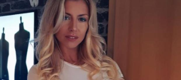 Stéphanie Clerbois a parlé de sa rupture avec Eric sur les réseaux sociaux Stéphanie Clerbois a parlé de sa rupture avec Eric sur les réseaux sociaux