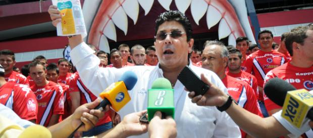 Tiburones Rojos se unen a la Alcaldía de Veracruz para celebrar el triunfo. Tiburones Rojos se unen a la Alcaldía de Veracruz para celebrar el triunfo.
