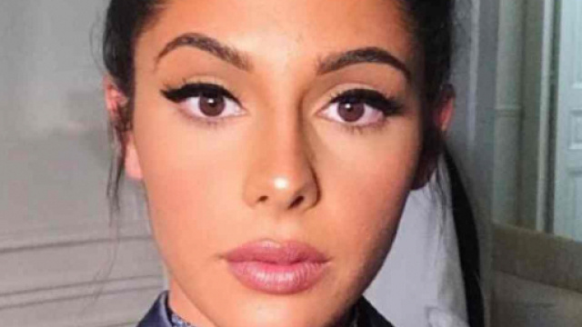 Coralie Porrovecchio (LMvsMonde3) fiancée avec un joueur de l'Olympique de Marseille.