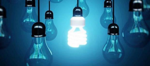 Lampadine Led al posto delle alogene: le nuove regole dell'Unione Europea Lampadine Led al posto delle alogene: le nuove regole dell'Unione Europea