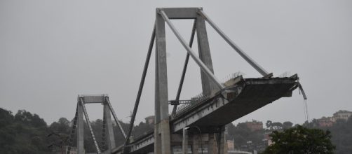 Crollo ponte Genova, gli sfollati dovranno continuare a pagare il mutuo
