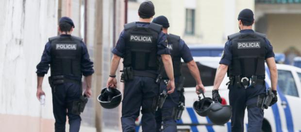 Foi uma equipa da EIR da PSP do Seixal que capturou e deteve o violador do Seixal Foi uma equipa da EIR da PSP do Seixal que capturou e deteve o violador do Seixal
