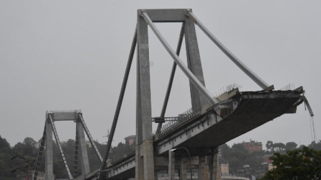 Crollo ponte Genova, gli sfollati dovranno continuare a pagare il mutuo