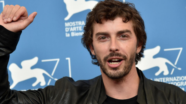 Diciotti: Salvini attaccato da Riondino.