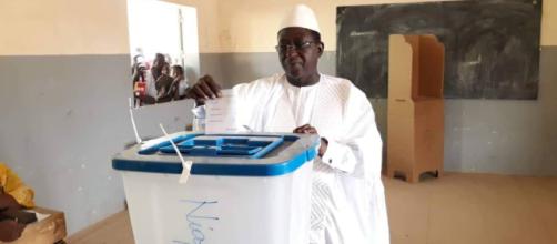 Numerosos incidentes enturbian las elecciones en Malí