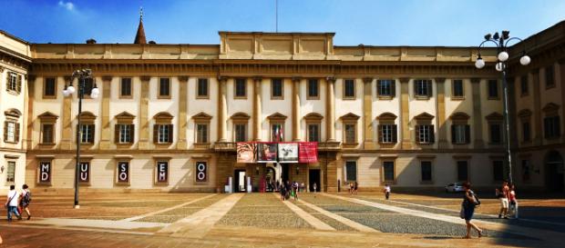 File:Palazzo Reale Milano.jpg - Wikimedia Commons - wikimedia.org File:Palazzo Reale Milano.jpg - Wikimedia Commons - wikimedia.org