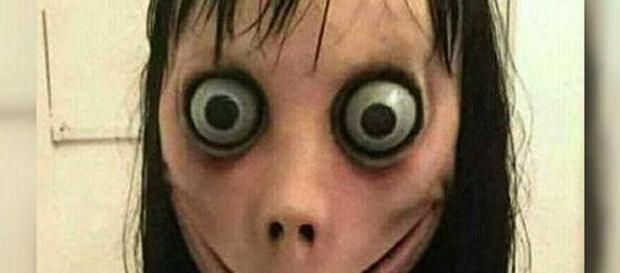 Su Whatsapp arriva il pericolo Momo Game, s'indaga su il suicidio di 12enne Su Whatsapp arriva il pericolo Momo Game, s'indaga su il suicidio di 12enne