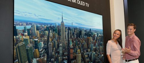 La tecnológica coreana revoluciona una vez más el mercado con el primer TV 8K con tecnología OLED