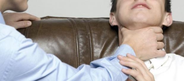 Ragazzo di 14 anni muove a causa di un folle gioco Ragazzo di 14 anni muove a causa di un folle gioco