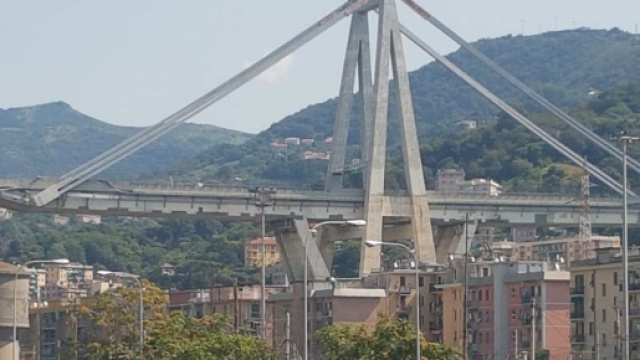 Genova, crollo ponte Morandi: spunta l'ipotesi attentato